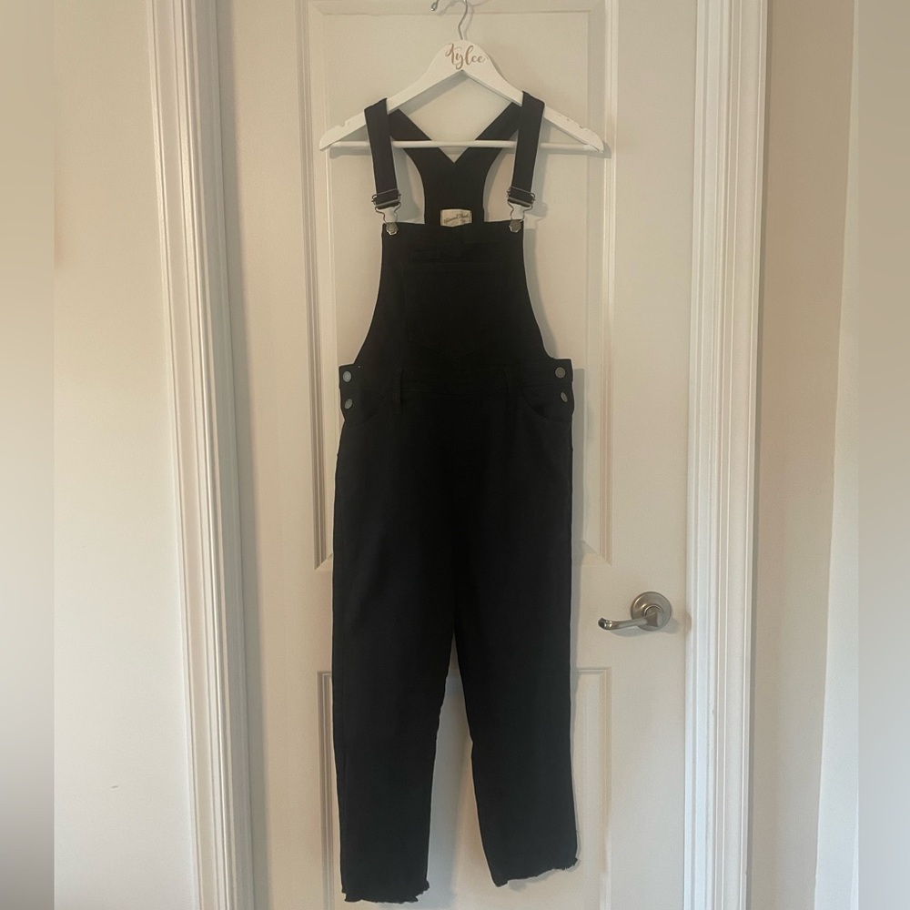 Universal Thread Women's '90s Slim Denim Overalls